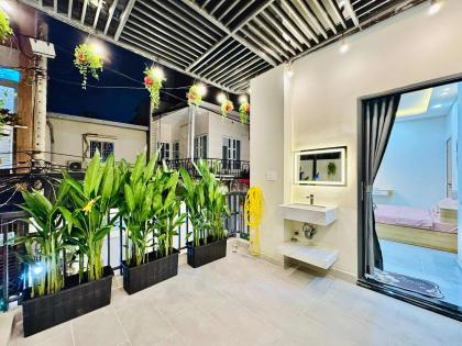 Nhà Hẻm Ôtô Đường Nơ Trang Long Quận Bình Thạnh Phường 7 Cũ.