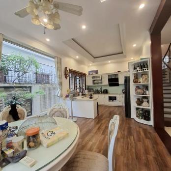 Biệt thự An Khang Villa gần công viên Thiên văn học 200m2 chỉ 39.x tỷ. Lh 0989626116