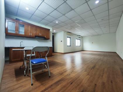 Cho thuê nhà ngõ 82 Kim mã diện tích 45m x 3 tầng, mặt tiền 8m, giá 11 triệu