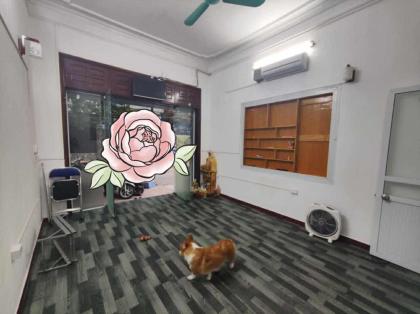 Cho thuê nhà ngõ 612 Đê La Thành 20 T1 4.4 7.5 triệu