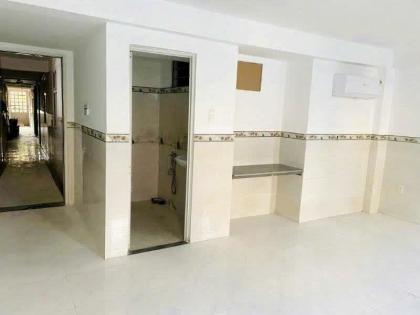 Bán nhà  hẻm 6m Lê Văn Huân - Cộng Hòa, 8x28m, 7 Tầng - 45 PN, khoán 135tr, 34 tỷ.