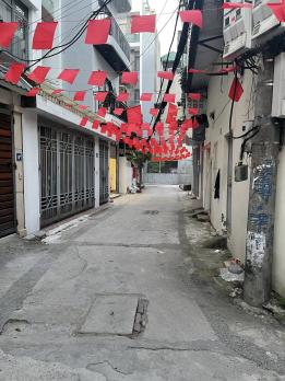 Bán nhà ngõ 412 Ngọc Thụy, diện tích 32m x 4 tầng, mặt tieenfm, giá 6.5 tỷ.