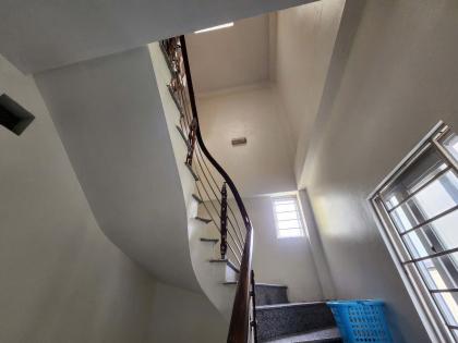 Bán nhà ngõ 412 Ngọc Thụy, diện tích 32m x 4 tầng, mặt tieenfm, giá 6.5 tỷ.