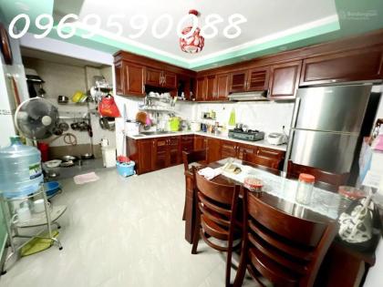 HXH Nguyễn Hữu Tiến, Tây Thạnh 4x15m2 gần chợ 3 tầng gia chỉ  5 tỷ..