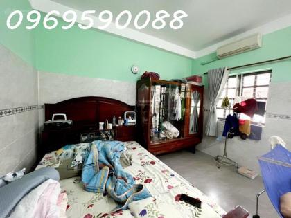 HXH Nguyễn Hữu Tiến, Tây Thạnh 4x15m2 gần chợ 3 tầng gia chỉ  5 tỷ..