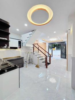Hẻm 6m ôtô tránh sát chợ gò xoài- 39M2 (4x10), 2 tầng - chỉ nhỉnh 4 tỷ.