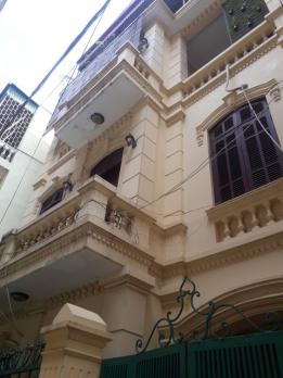 Bán nhà riêng tại Mai Dịch, Cầu Giấy, 65m2, ô tô, kinh doanh, nhỉnh 24tỷ.