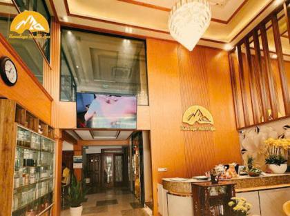 MTKD view GÓC Làng Hoa HIẾM 9m 4 lầu T.máy KD đỉnh 162m2 Nguyễn Văn Khối chỉ 38 tỷ.
