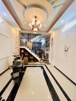 SÁT MT! Bán Nhà 4 Tầng Cực Đẹp Huỳnh Văn Bánh, 42m2, 6.3 Tỷ