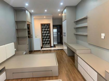 Bán Đất tặng nhà phố ÁI Mộ, Long Biên 60m  MT 4,2m giá 12,5 ty oto, KD