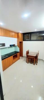 Bán nhà 5T Tô Hiệu - Hà Đông, nhà mới tinh, thang máy, 40m2