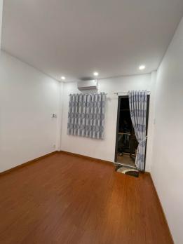 ĐỊNH CƯ Bán Nhà 3 Tầng Cực Đẹp Nguyễn Trọng Tuyển, 36m2, 5.6 Tỷ