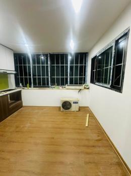 ????Tầng 3 TT ĐH Sư phạm Trần Quốc Hoàn 79m, 3PN, Sửa sang đẹp, chỉ 3.95 tỷ