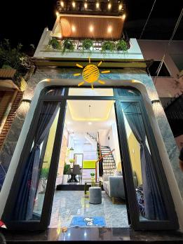 Nhà Đường Phan Văn Trị Quận Bình Thạnh ( P12 cũ),