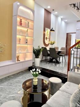 Nhà Đường Phan Văn Trị Quận Bình Thạnh ( P12 cũ),