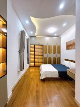 Nhà Đường Nguyễn Đình Chính Quận Phú Nhuận Cũ.