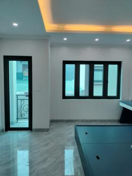 Bán gấp Nhà 4.5T gần chợ Kiến Hưng - Hà Đông, 30m², giá 5.95 tỷ