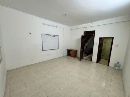 Cho thuê nhà Làng Việt Kiều Châu Âu 80m x 4 tầng 5 phòng đủ điều hòa 25tr 0903409888