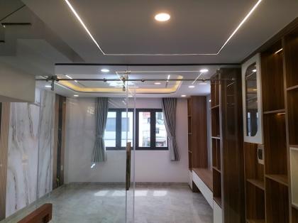 hẻm nhựa 6m  ,56M2, 5 tầng fun nt ở ngay - bình tân