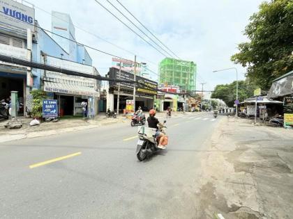 Bán nhà Mặt tiền Tân Hòa Đông - gần An Dương Vương, 5,3x19m, 3 Tầng - 4 PN, 12,8 tỷ.
