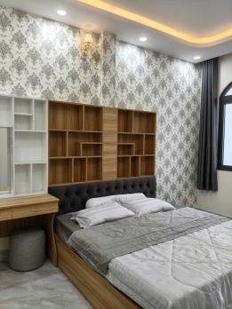Nhà 1 trệt 2 lầu 12x8,5 Xây dựng 8x8,5 BTCT 4PN 4WC, có Gara Ô tô riêng