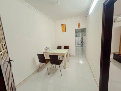 ????Tập thể Đội Cấn 70m 2PN, Sạch đẹp, Ô tô, 4.3 tỷ trung tâm Ba Đình