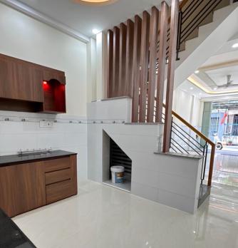 ????️ Hemr xe tải 6m thông  - ở và kd đỉnh - Bình Tân - 62m² ( 4.2x15 ) 2 tầng - 2pn,3wc - chỉ 6 tỷ