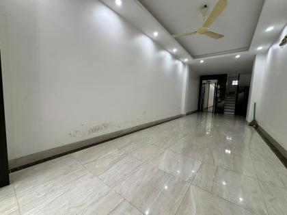 Cho thuê nhà Văn Quán 50m x 6 tầng thông sàn thang máy MỚI ĐẸP 0903409888