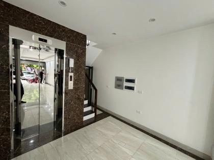 Cho thuê nhà Văn Quán 50m x 6 tầng thông sàn thang máy MỚI ĐẸP 0903409888