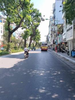 Bán Nhà Phố Kim Mã Quận Ba Đình 210m2-9T 45P Doanh Thu 3,6 Tỷ/Năm 74 Tỷ Kim Mã.