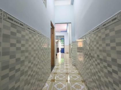 SIÊU HOT NGAY THỊ TRẤN HÓC MÔN 2 TẦNG BTCT MỚI TINH, DTSD 100M2. MẶT TIỀN NHỰA 8M THÔNG KINH DOANH