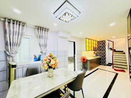 Nhà Đẹp giá mềm Quận 10 – 1 Trệt 2 Lầu, Sổ Hồng Riêng, Chỉ 5.28 Tỷ