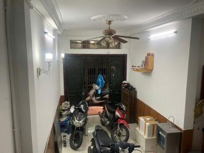 Bán nhà phố Chính Kinh, Thanh Xuân, 5 tầng dân xây, ngõ thoáng