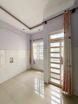 Nhà Đường Nguyễn Đình Chính Quận Phú Nhuận Phường 15.