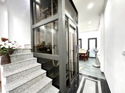 Bán nhà Nguyễn Thị Định - Trần Duy Hưng, phân lô, ngõ ô tô, cách ô to tránh 20m, 45mx5 tầng, 15.5 tỷ