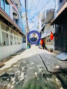 ???? Nhà 2 Tầng Lạc Long Quân Q11 – 42m², Sổ Vuông, Giá 5.3 Tỷ