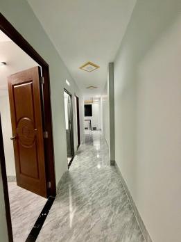 NHÀ 2 TẦNG MỚI ĐẸP LUNG LINH 97M2 GẦN CHỢ GẤU, HẺM XE HƠI MỘT TRỤC BÙI CÔNG TRỪNG ĐÔNG THẠNH. HÓC