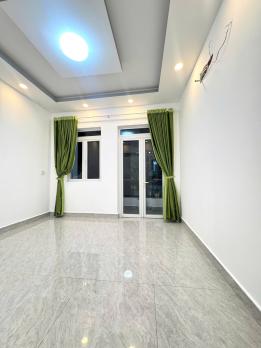 NHÀ 2 TẦNG THIẾT KẾ SANG TRỌNG GẦN BỆNH VIỆN QUẬN 12 HẺM XE HƠI THÔNG HUỲNH THỊ HAi,TCH, Q12.