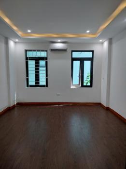 BÁN NHÀ 5T GẦN SÂN BÓNG MẬU LƯƠNG - HÀ ĐÔNG - 30M2 - GIÁ CHƯA ĐẾN 6 TỶ