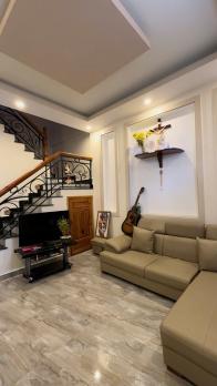 BÁN NHÀ TRIỆU VIỆT VƯƠNG P4, ĐÀ LẠT - 4PN, SỔ RIÊNG XD, ĐƯỜNG Ô TÔ - 6 TỶ