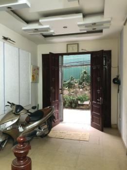 Bán nhà phố Phan Đình Giót, Thanh Xuân, nhà dân xây, ngõ rộng, gần hồ