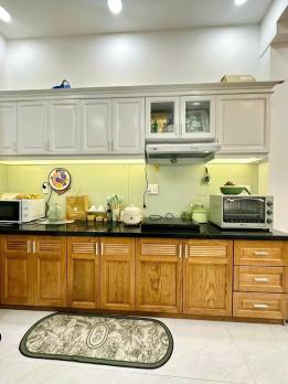 XE HƠI VÀO NHÀ! Bán Nhà Đẹp 4 Tầng Xe Hơi Thông Lê Văn Sỹ, 68m2, 14 Tỷ