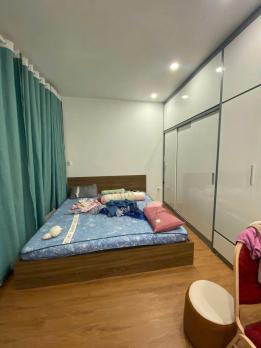 Nhỉnh 3 tỷ nhà Khương Trung, Bùi Xương Trạch gần Royal City, ô tô đỗ cạnh nhà. LH 0989626116