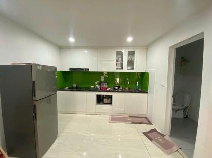 Nhỉnh 3 tỷ nhà Khương Trung, Bùi Xương Trạch gần Royal City, ô tô đỗ cạnh nhà. LH 0989626116