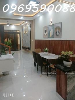 GẤP BÁN, HXH đỗ cửa, 2 tầng kiên cố đẹp lung linh, 65m2, sát bên AEON tân phú