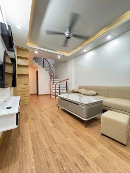 BÁN NHÀ 5T HÀ TRÌ 1 ĐỐI DIỆN TRƯỜNG THPT LÊ LỢI - GẦN 35M2 CHỈ HƠN 6 TỶ