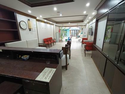 Cho thuê nhà KĐT Văn Quán 100m x 6 tầng thang máy 35tr 0903409888