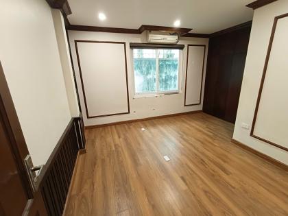 Cho thuê nhà KĐT Văn Quán 100m x 6 tầng thang máy 35tr 0903409888