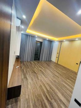 Cho thuê nhà MỚI ĐẸP KĐT Văn Khê 80m x 5 tầng thông sàn 26tr 0903409888