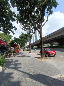 Bán nhà phố đường đôi khuất duy tiến, thanh xuân, lô góc 2 mặt tiền, 160m2, giá 63 tỉ
